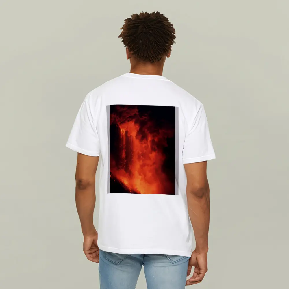 Volcanic Eruption Glowing Red Lava Night – T-Shirts