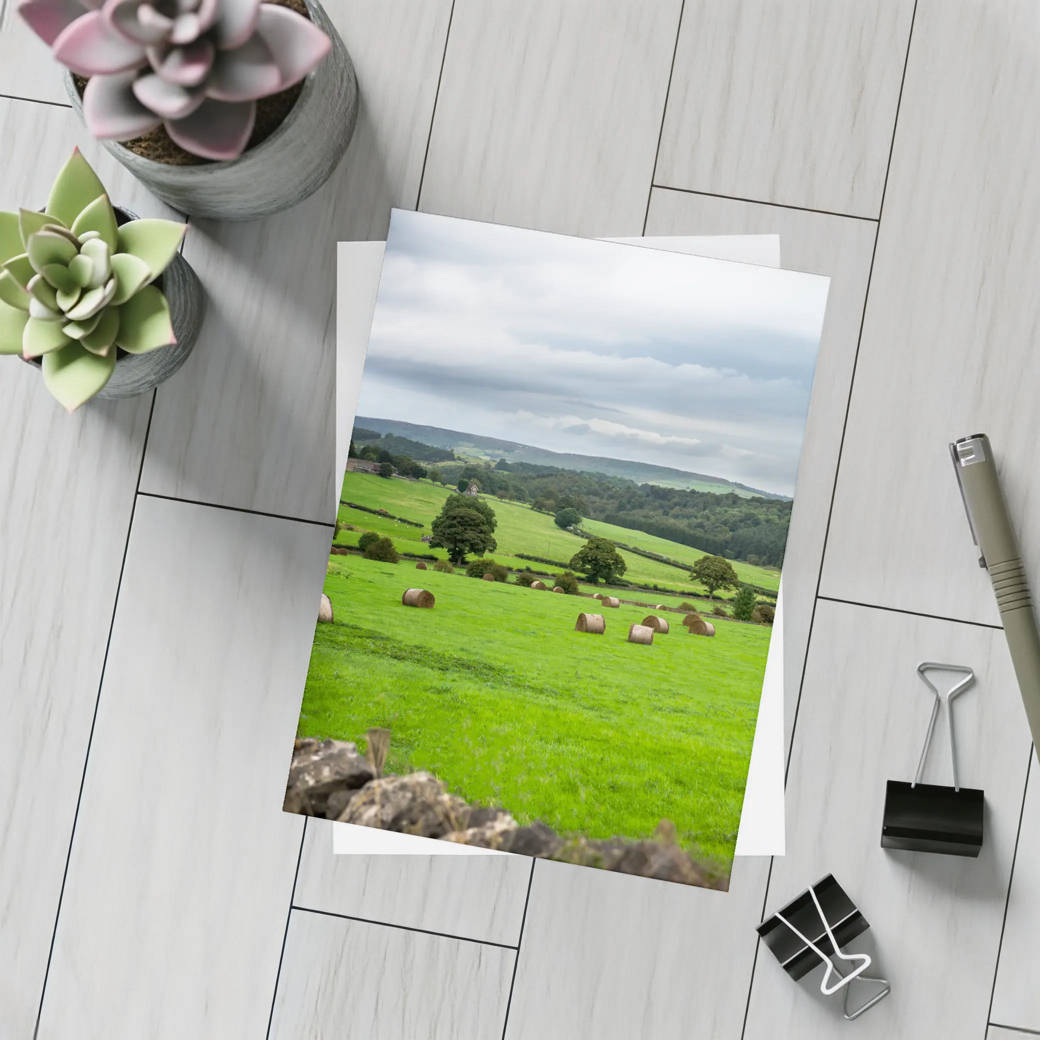 Green English Fields Hay Bales Countryside – Postcards