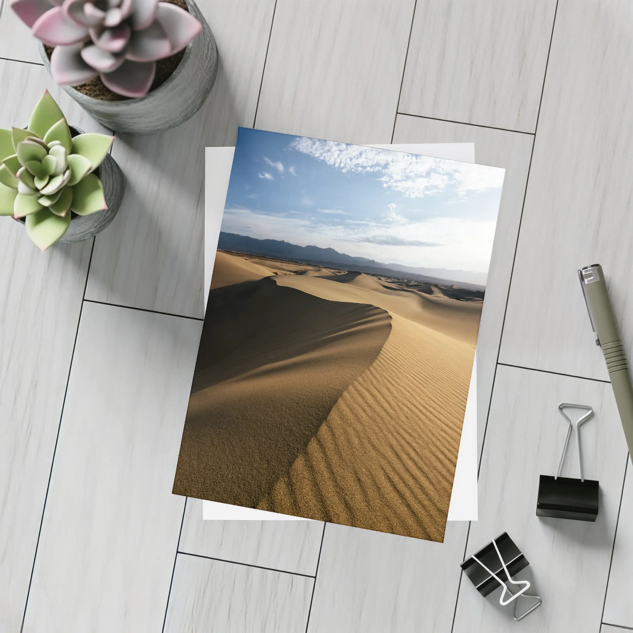 Golden Sand Dunes Desert Mountain Horizon – Postcards
