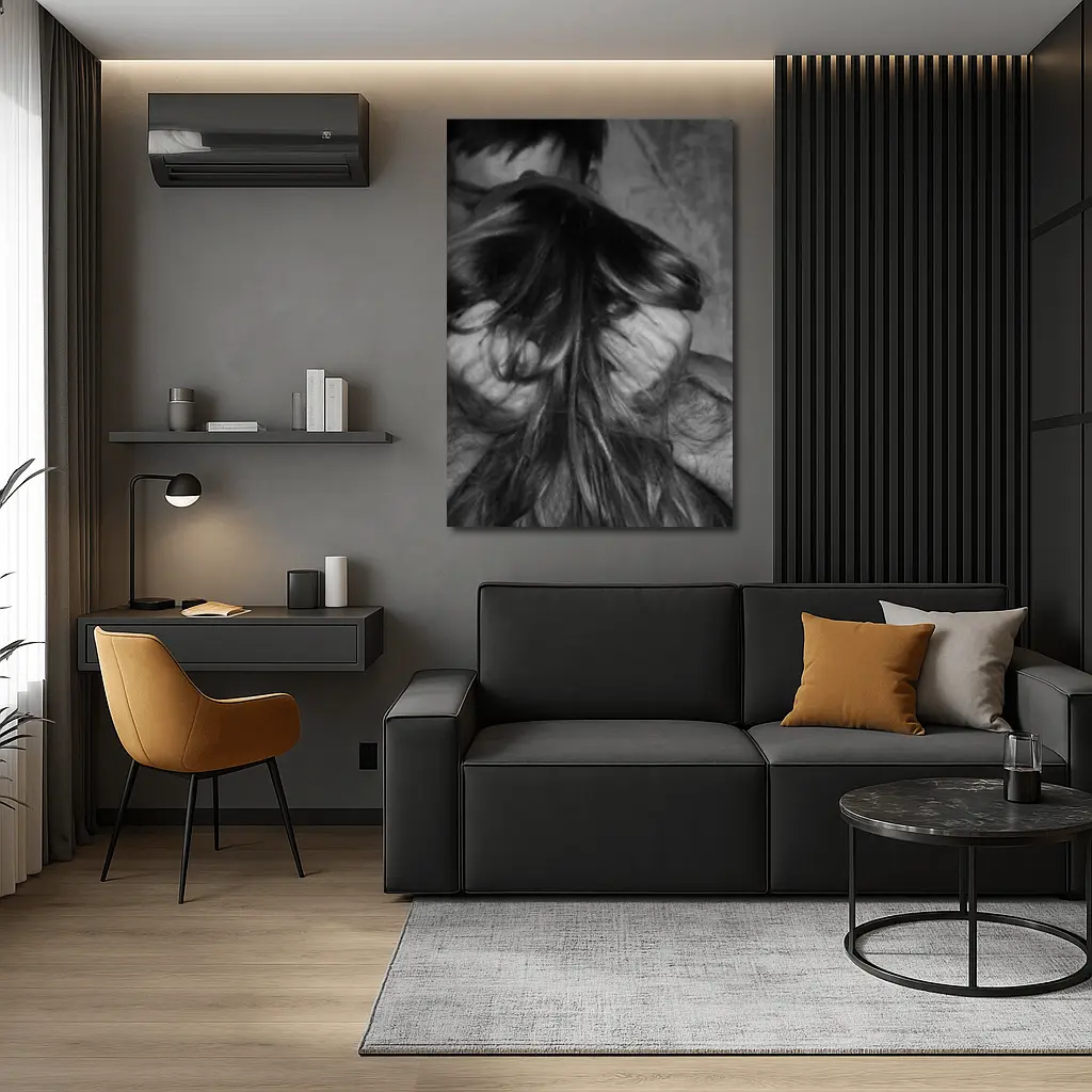 Black and White Intimate Couple Embrace Art – Wall Art