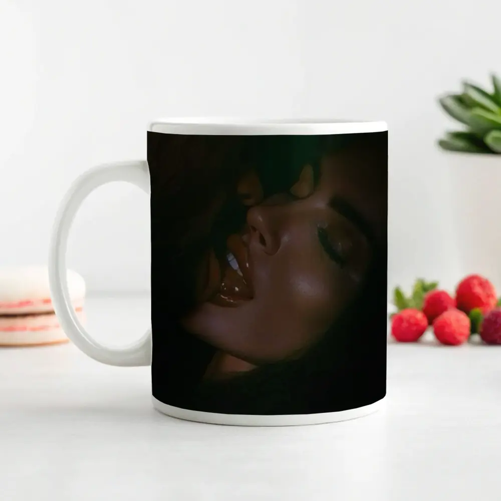 Dark Moody Woman Portrait Dramatic Lighting – Mugs