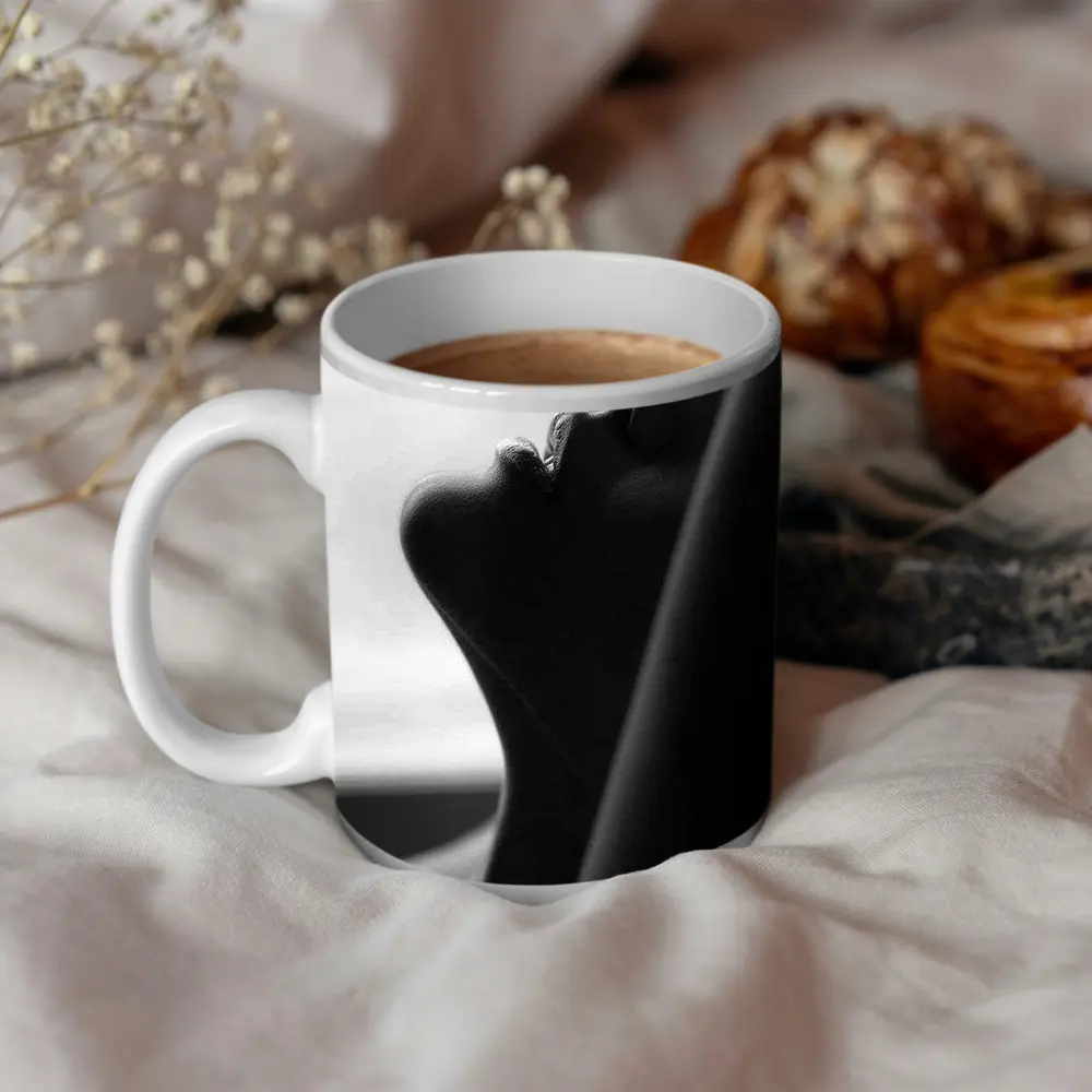 Black and White Female Profile Silhouette Art – Mugs