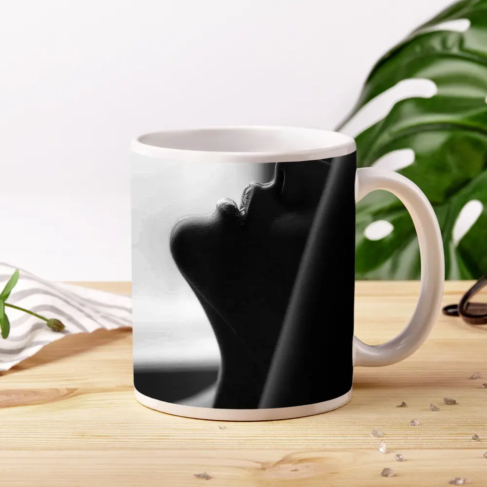Black and White Female Profile Silhouette Art – Mugs