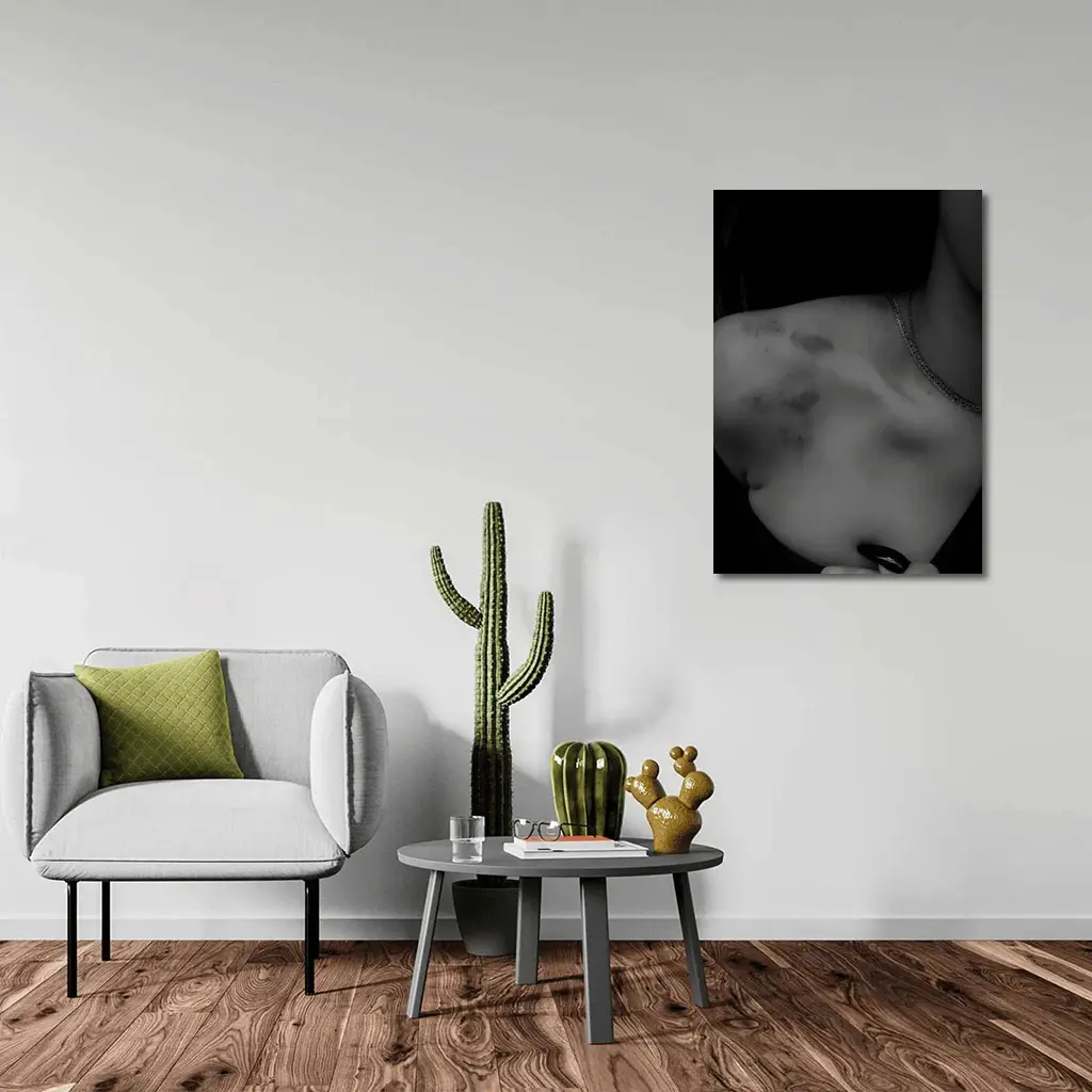 Black and White Woman Shoulder Necklace Portrait – Wall Art