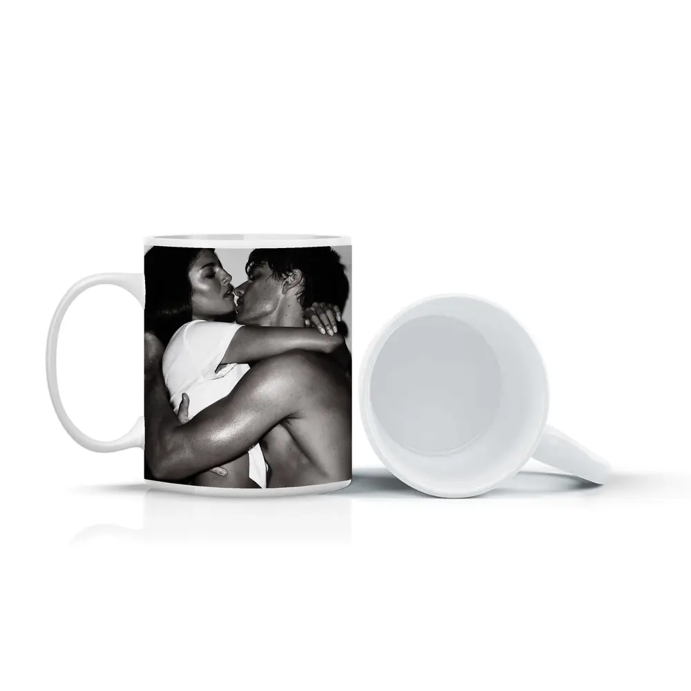 Black and White Couple Kissing Embrace Art – Mugs