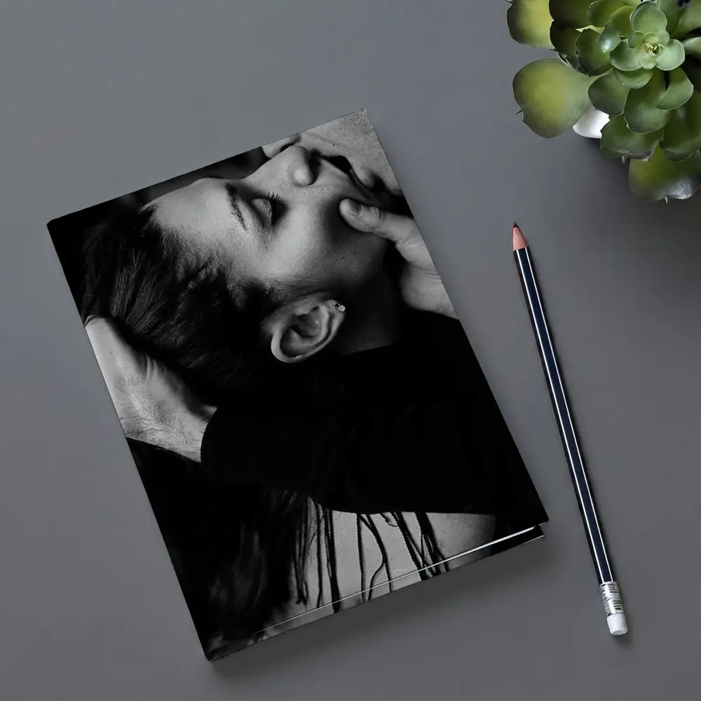 Black and White Couple Kissing Intimate Moment – Notebooks
