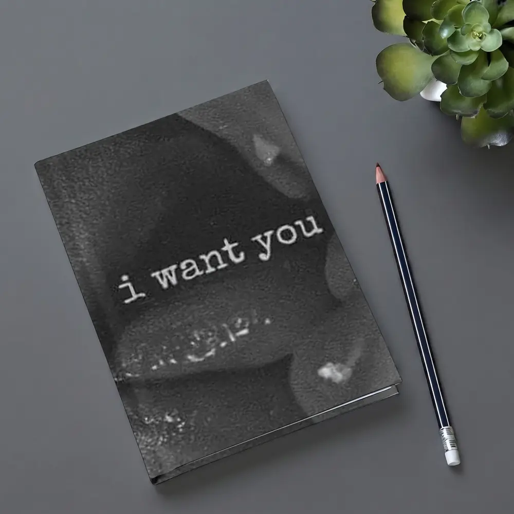I Want You Black White Lips Kiss – Notebooks