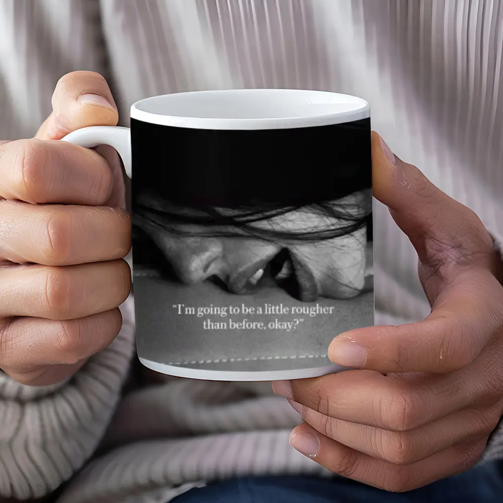 Intimate Black and White Romantic Couple Close – Mugs