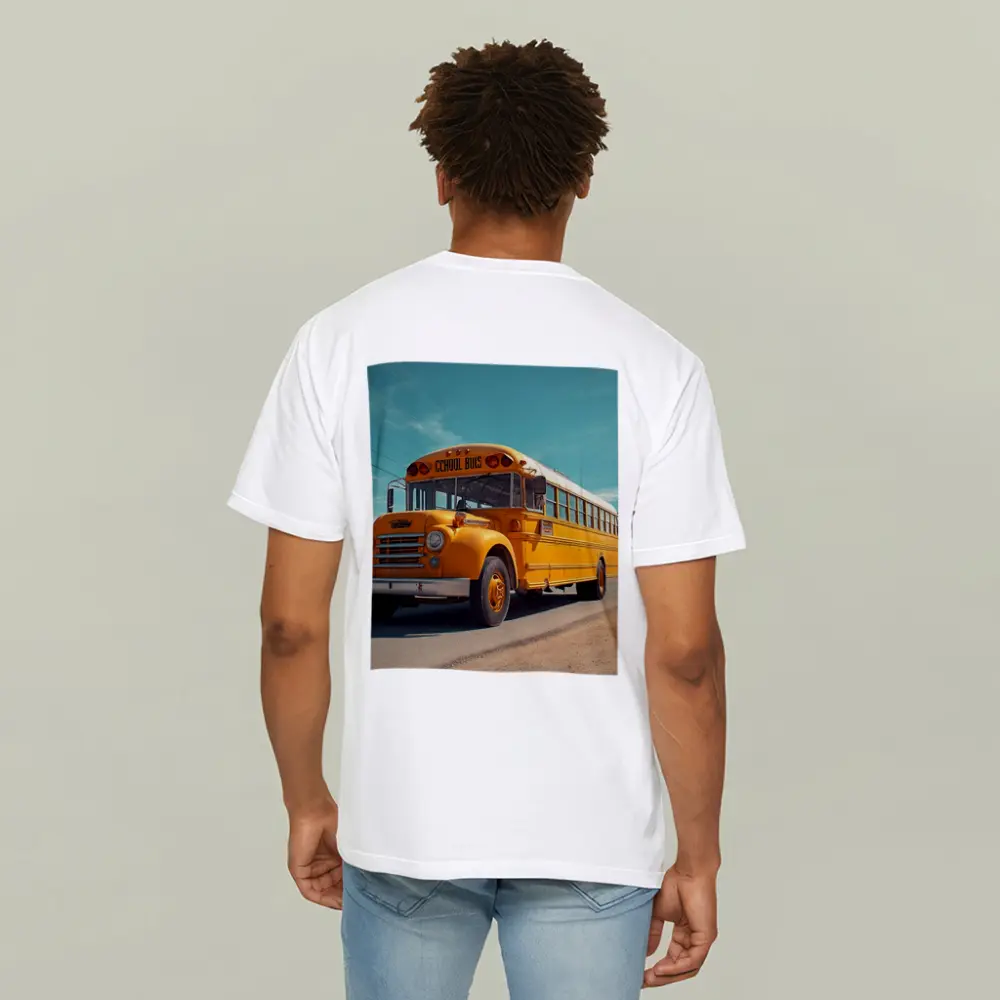 Vintage Yellow School Bus Desert Road – T-Shirts