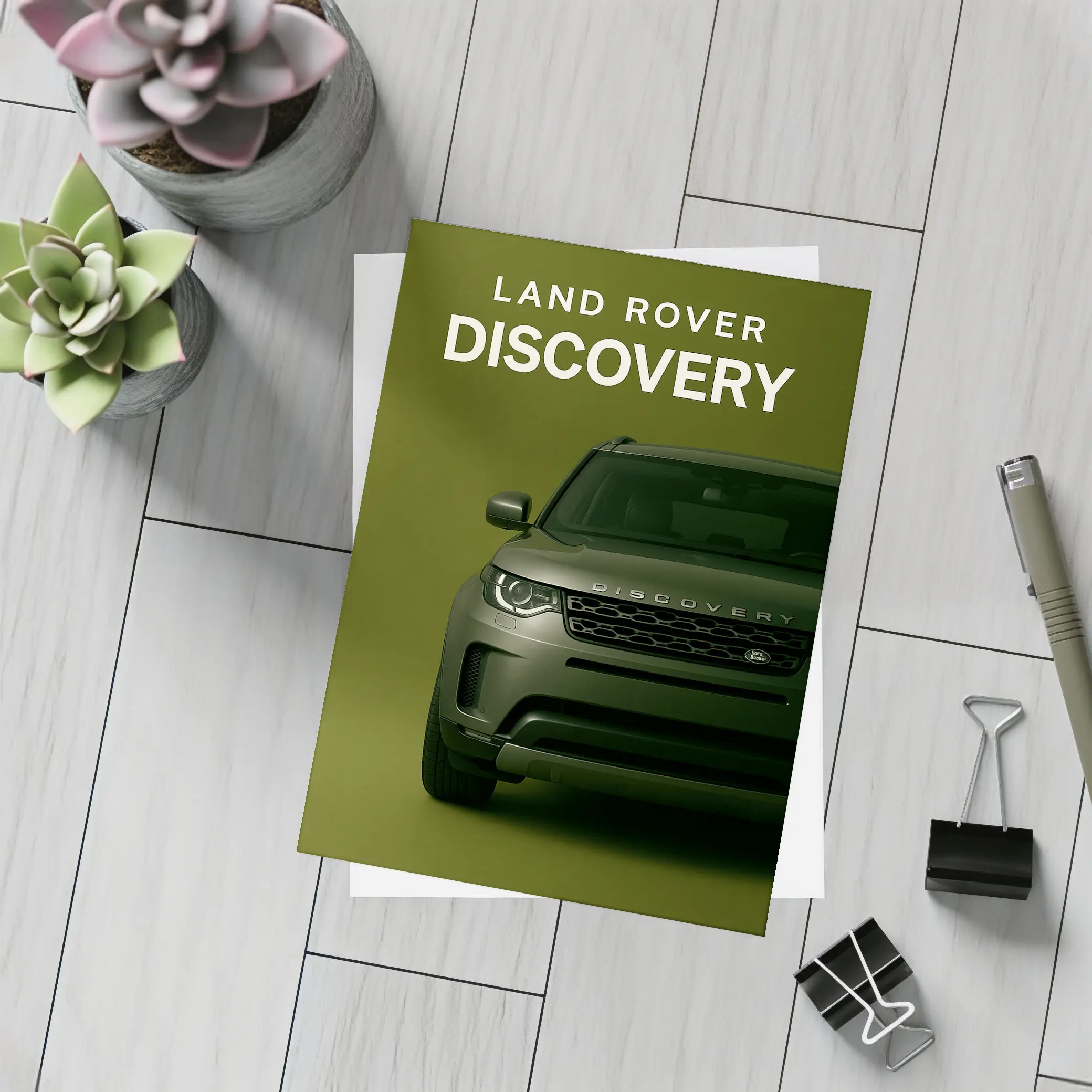 Land Rover Discovery SUV Olive Green Background – Postcards