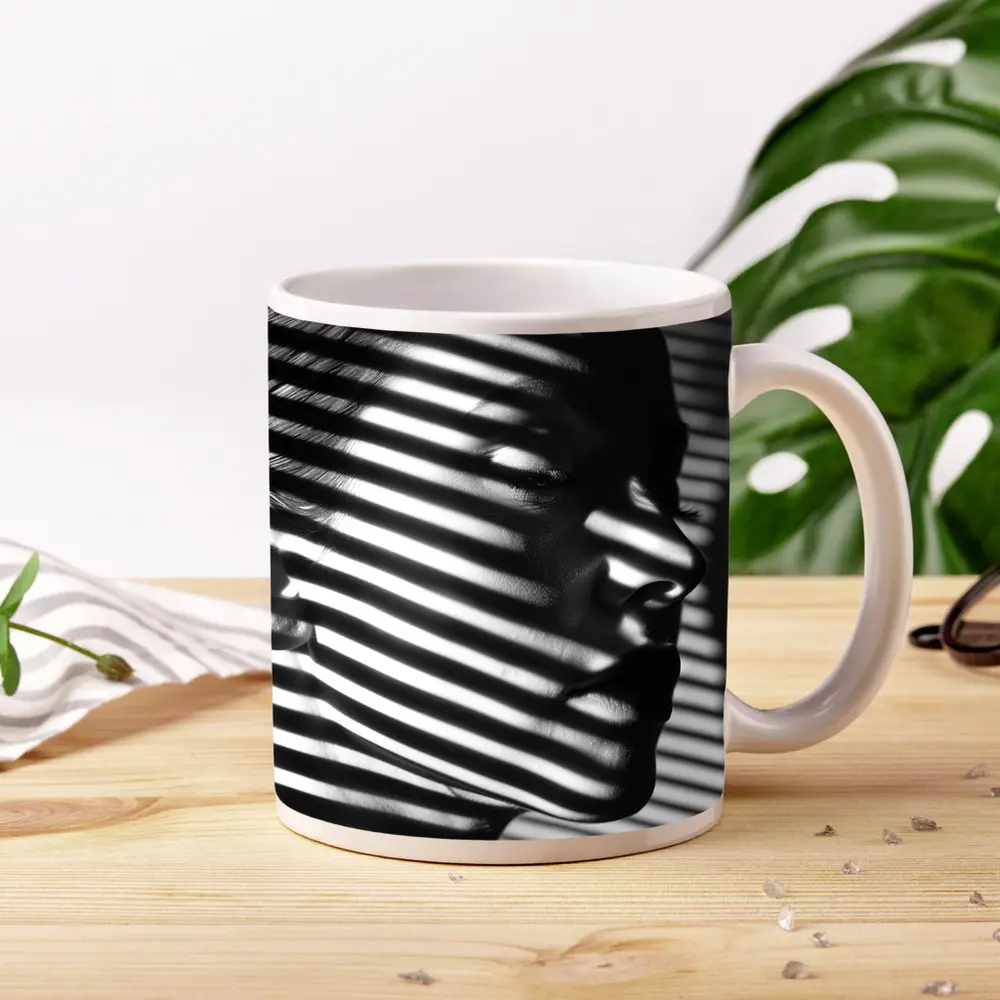 Woman Face Shadow Stripes Black White Portrait – Mugs