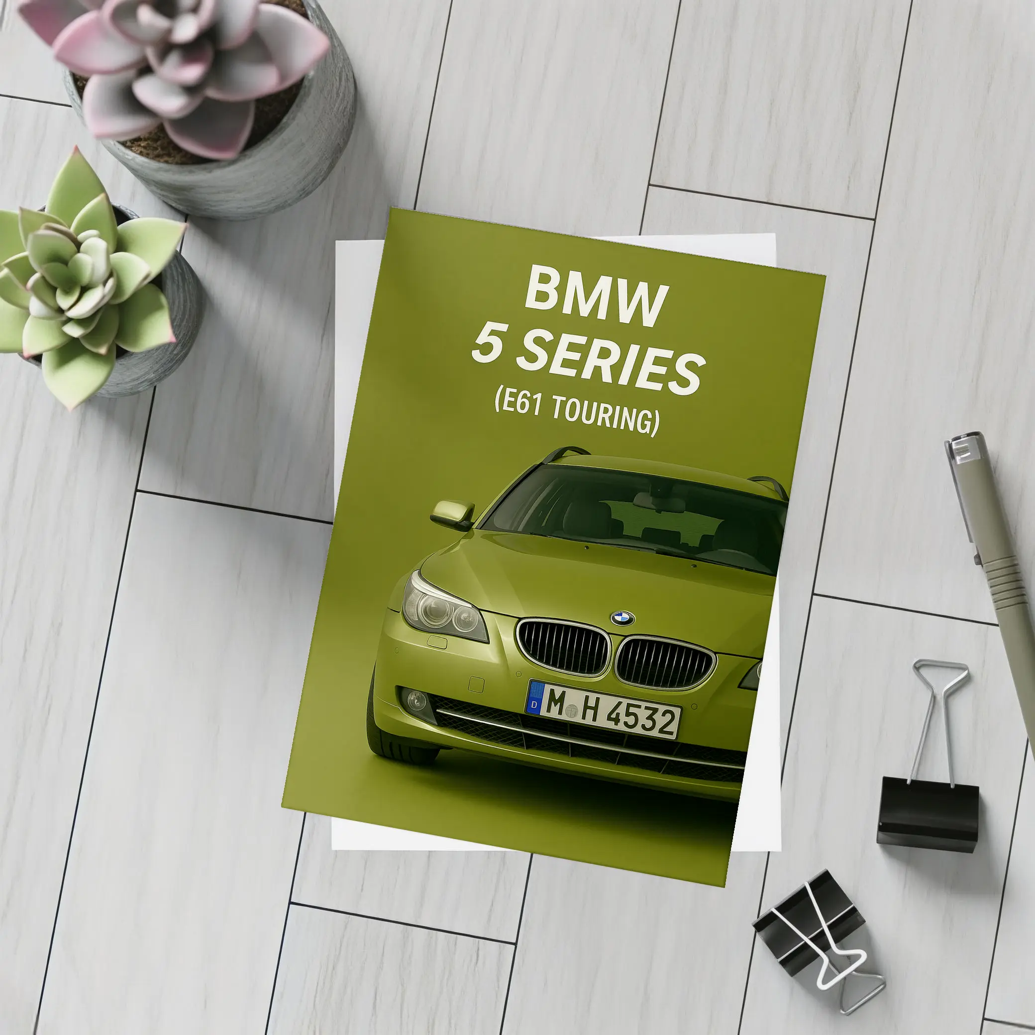 BMW Five Series E61 Touring Green Background – Postcards