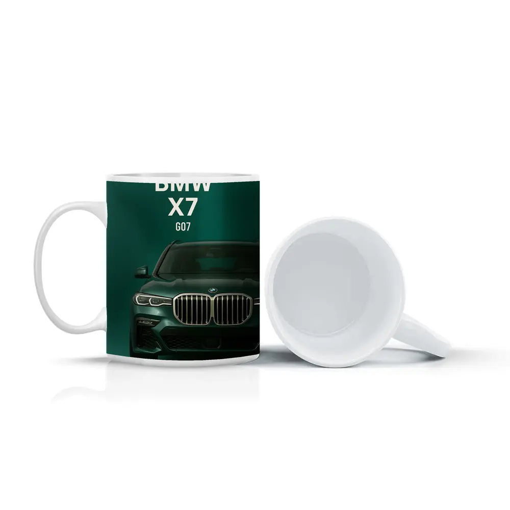 BMW X7 G07 Green Studio Front View – Mugs