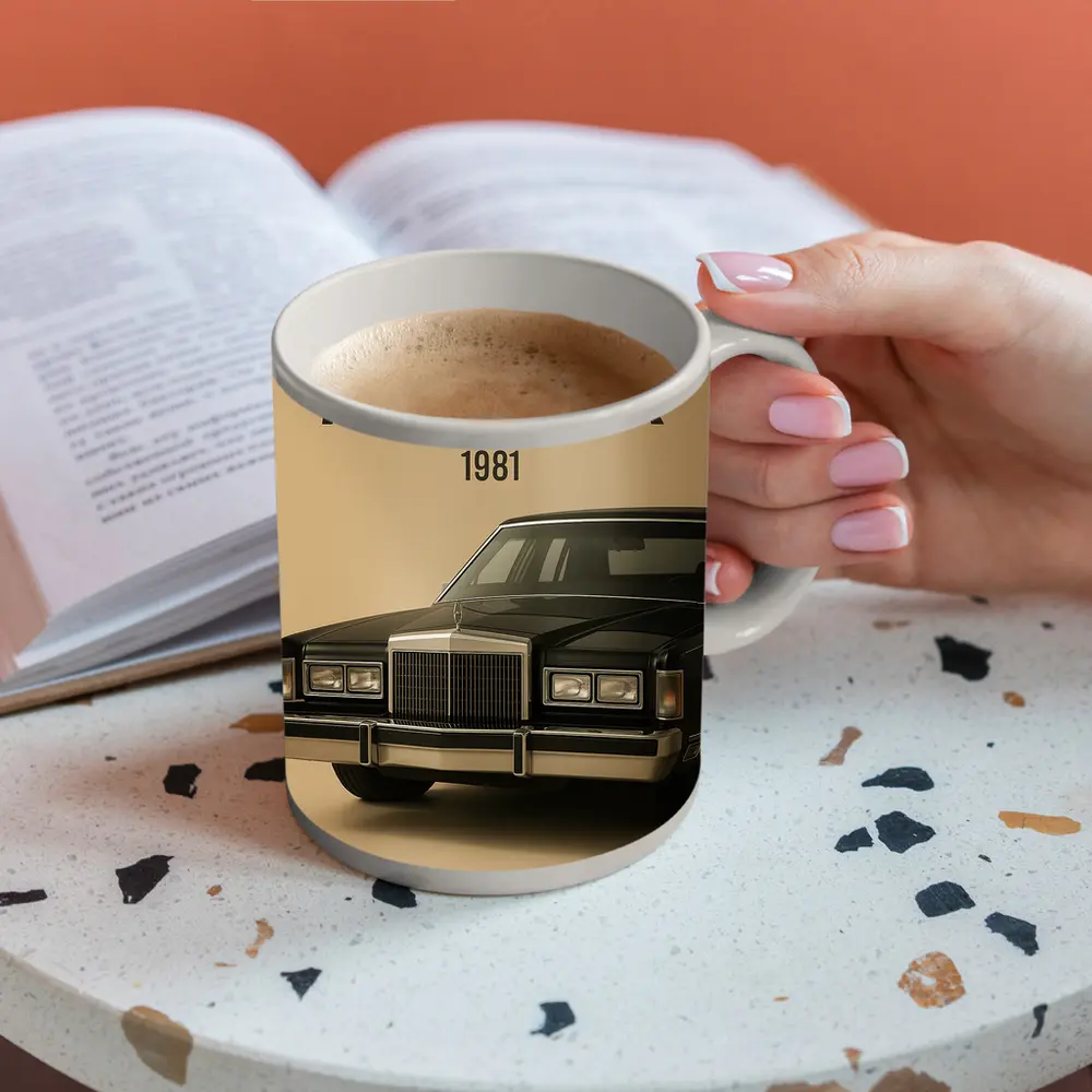 Lincoln Town Car 1981 Beige Background Art – Mugs