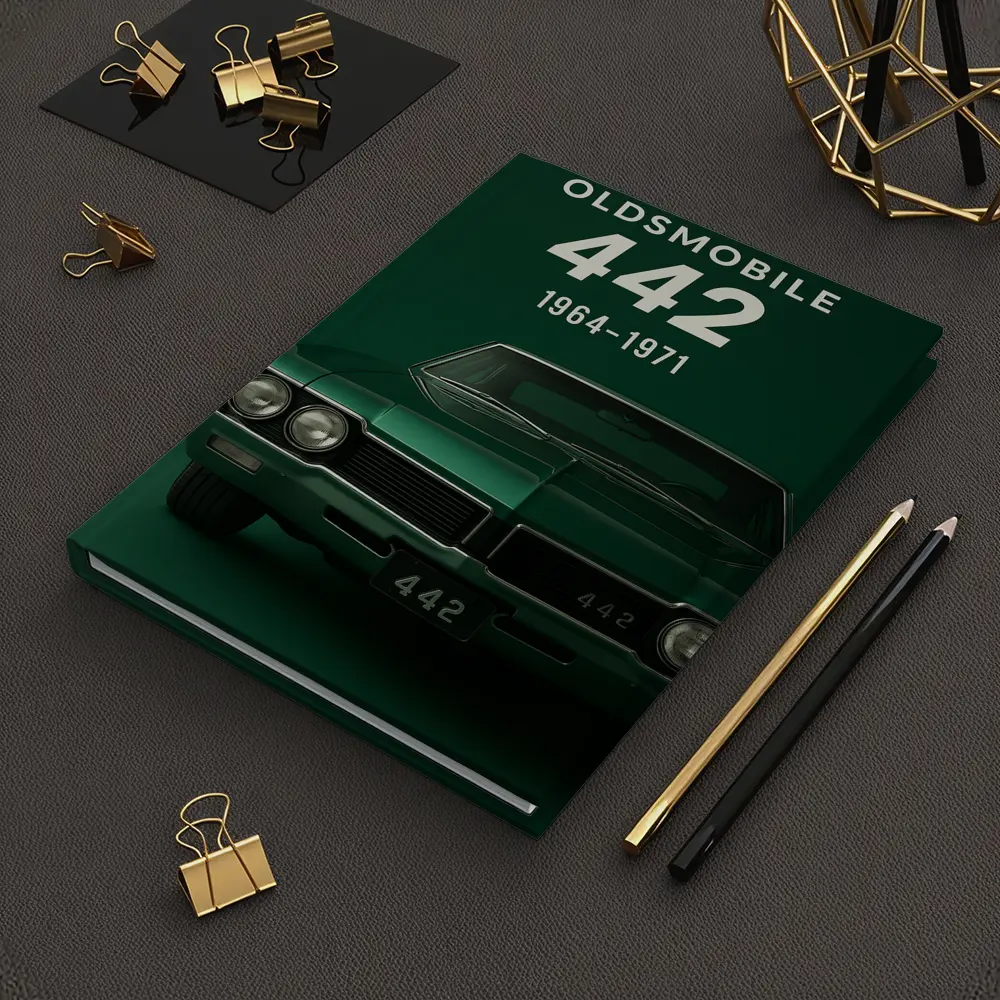 Oldsmobile 442 Muscle Car Green Background – Notebooks