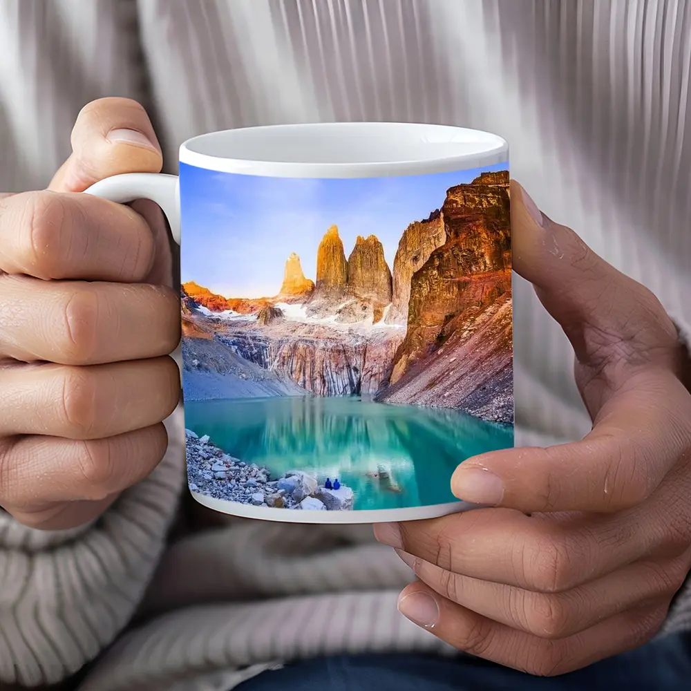 Torres del Paine Towers Turquoise Lake Patagonia – Mugs