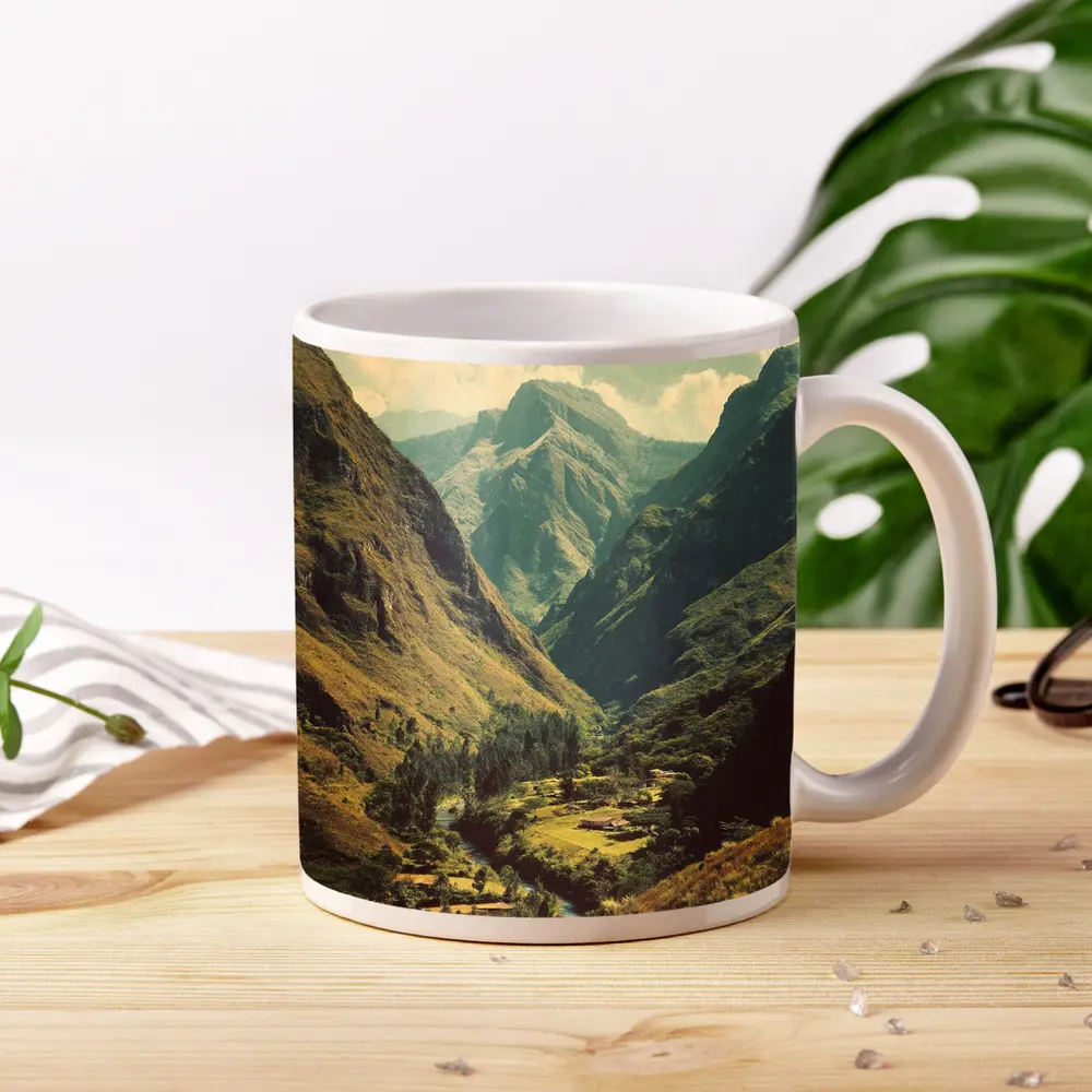 Green Mountain Valley River Landscape Art – Mugs