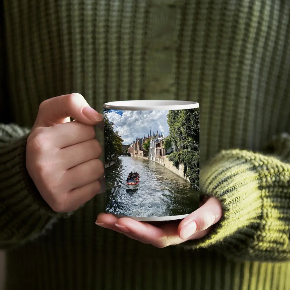 Bruges Canal Boat Tour Medieval City – Mugs