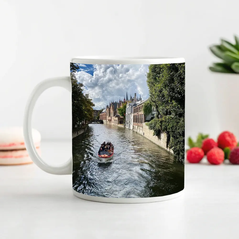 Bruges Canal Boat Tour Medieval City – Mugs