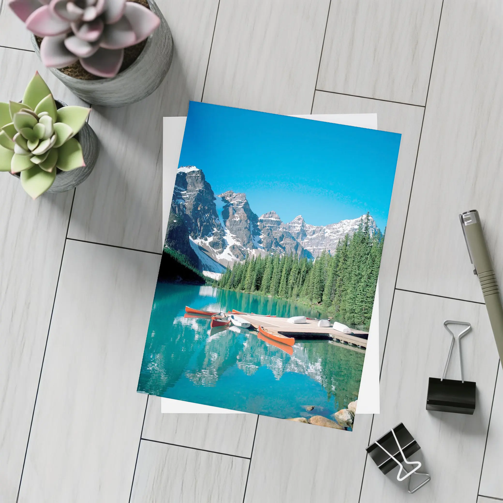 Moraine Lake Canoes Rocky Mountains Canada – Postcards