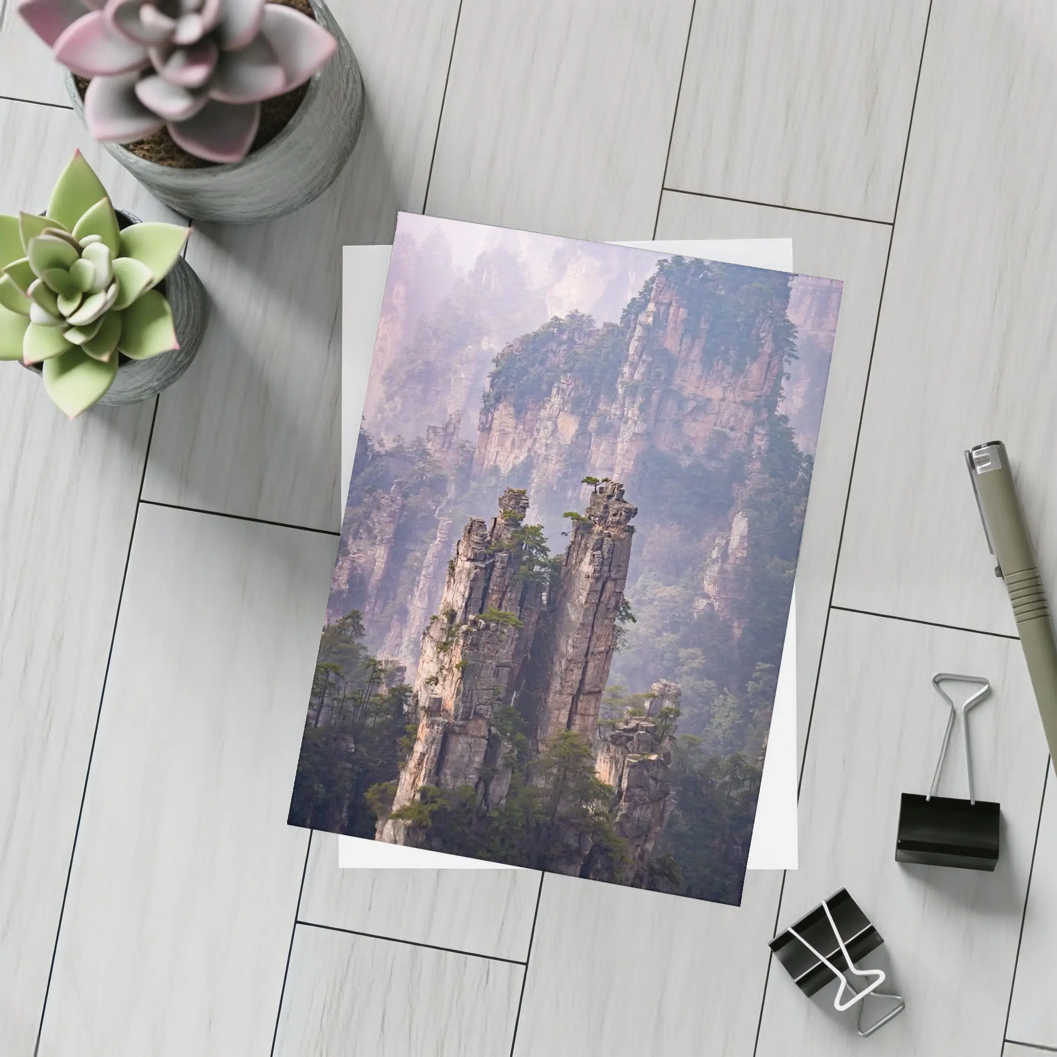 Zhangjiajie Stone Pillars Misty Mountain Forest – Postcards