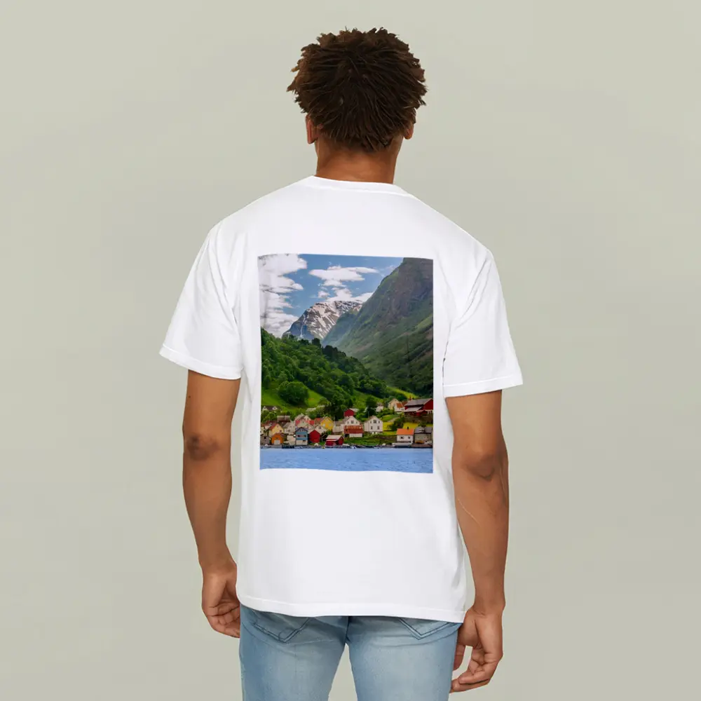 Norwegian Fjord Village Green Mountain Landscape – T-Shirts