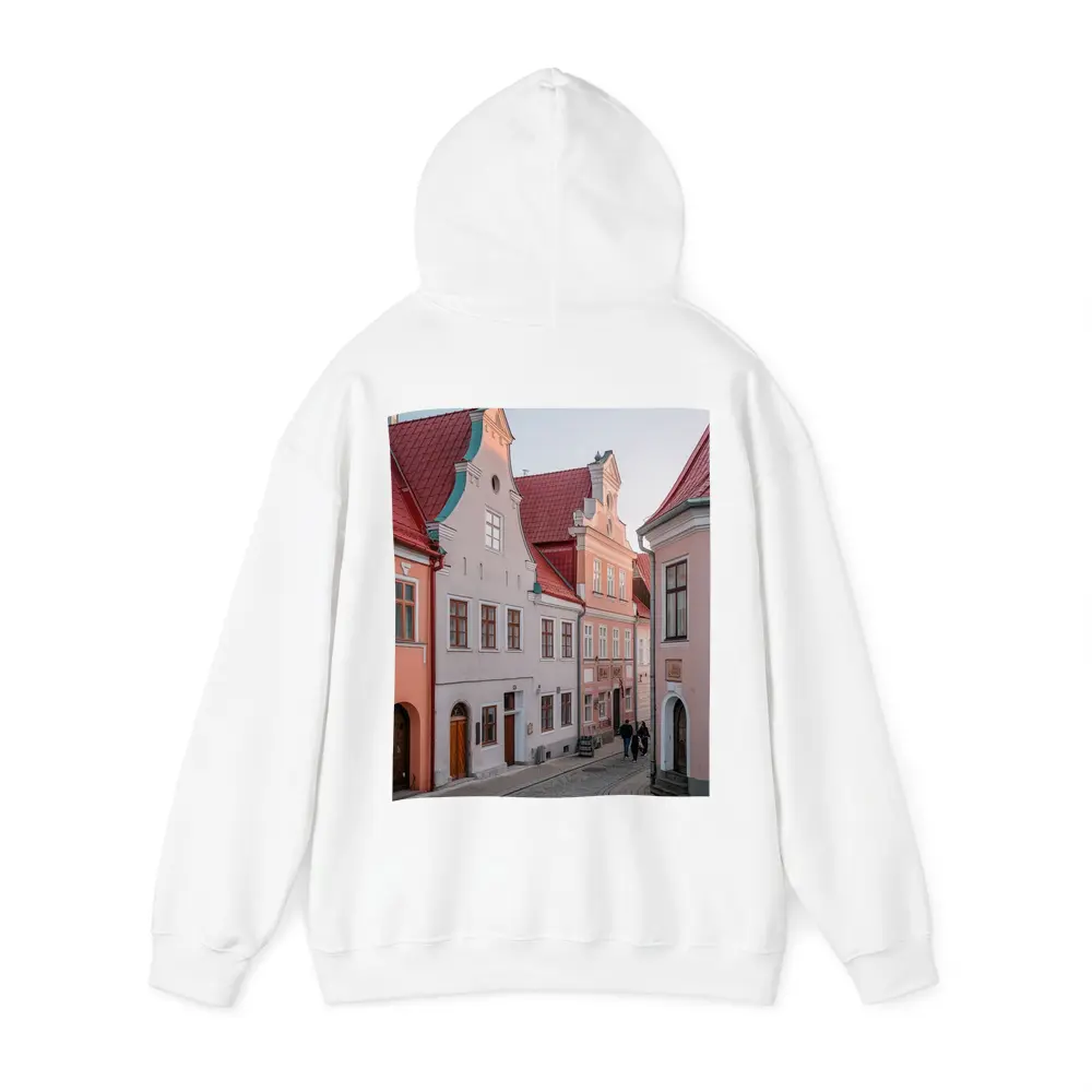 Tallinn Old Town Cobblestone Street Medieval Buildings – Hoodies