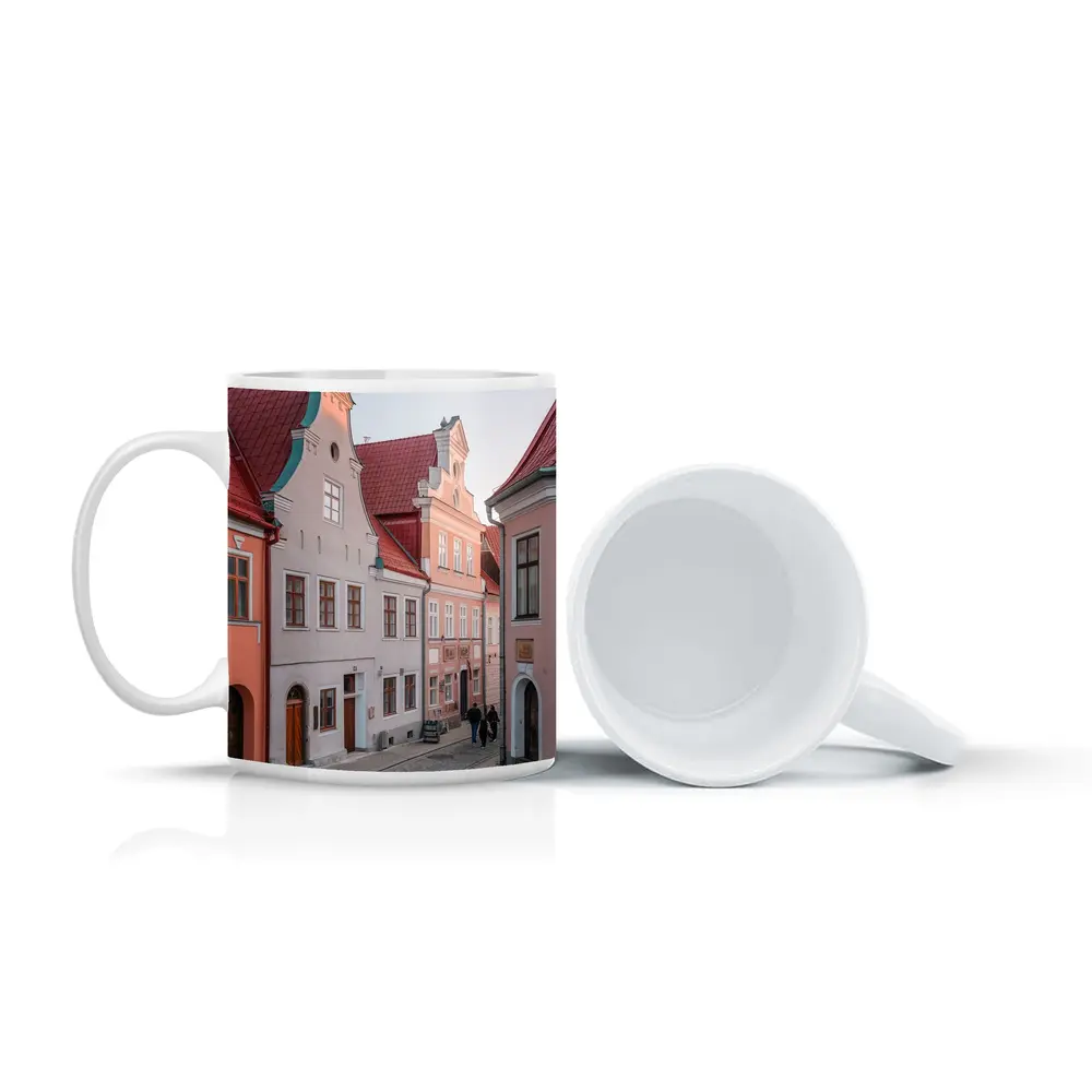 Tallinn Old Town Cobblestone Street Medieval Buildings – Mugs