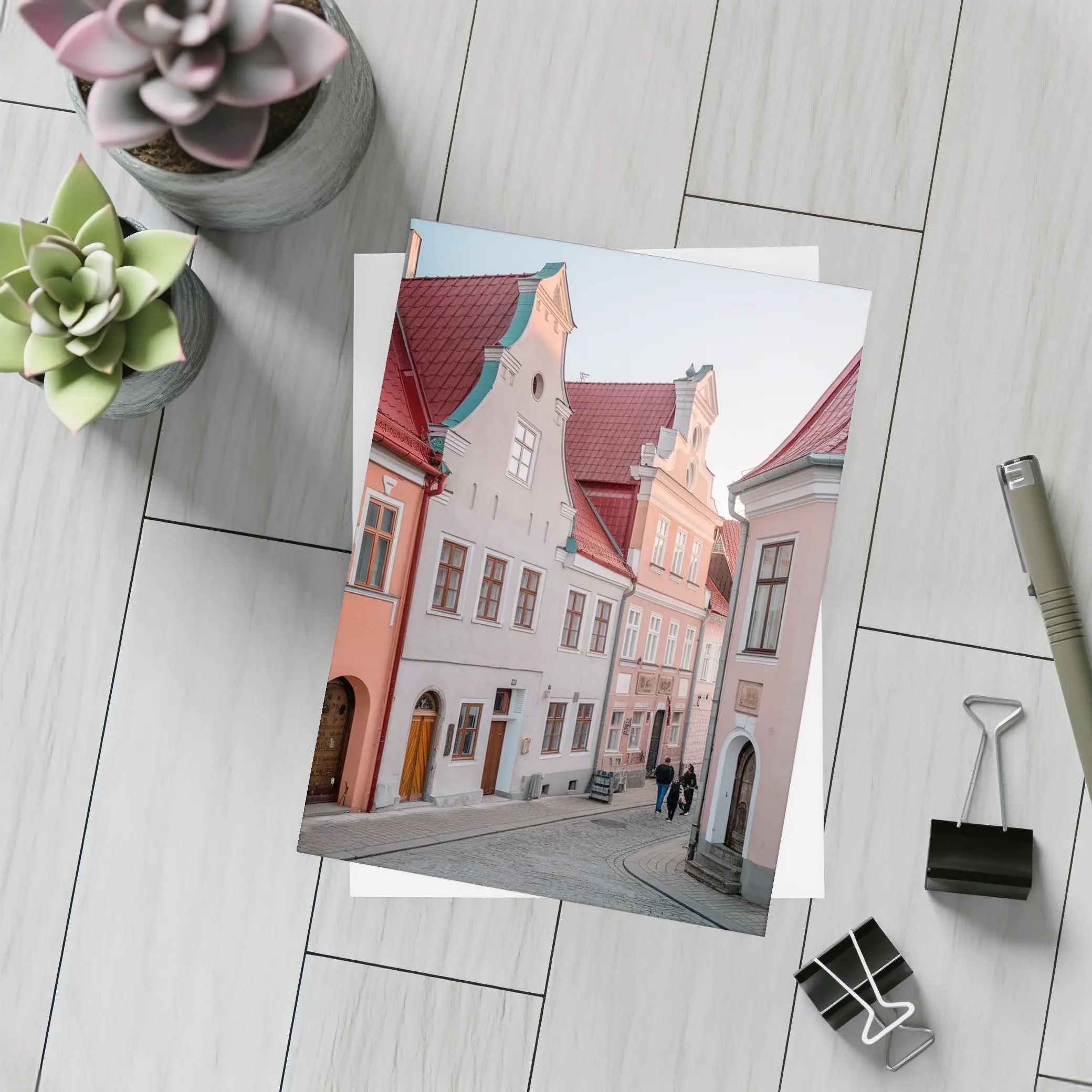 Tallinn Old Town Cobblestone Street Medieval Buildings – Postcards