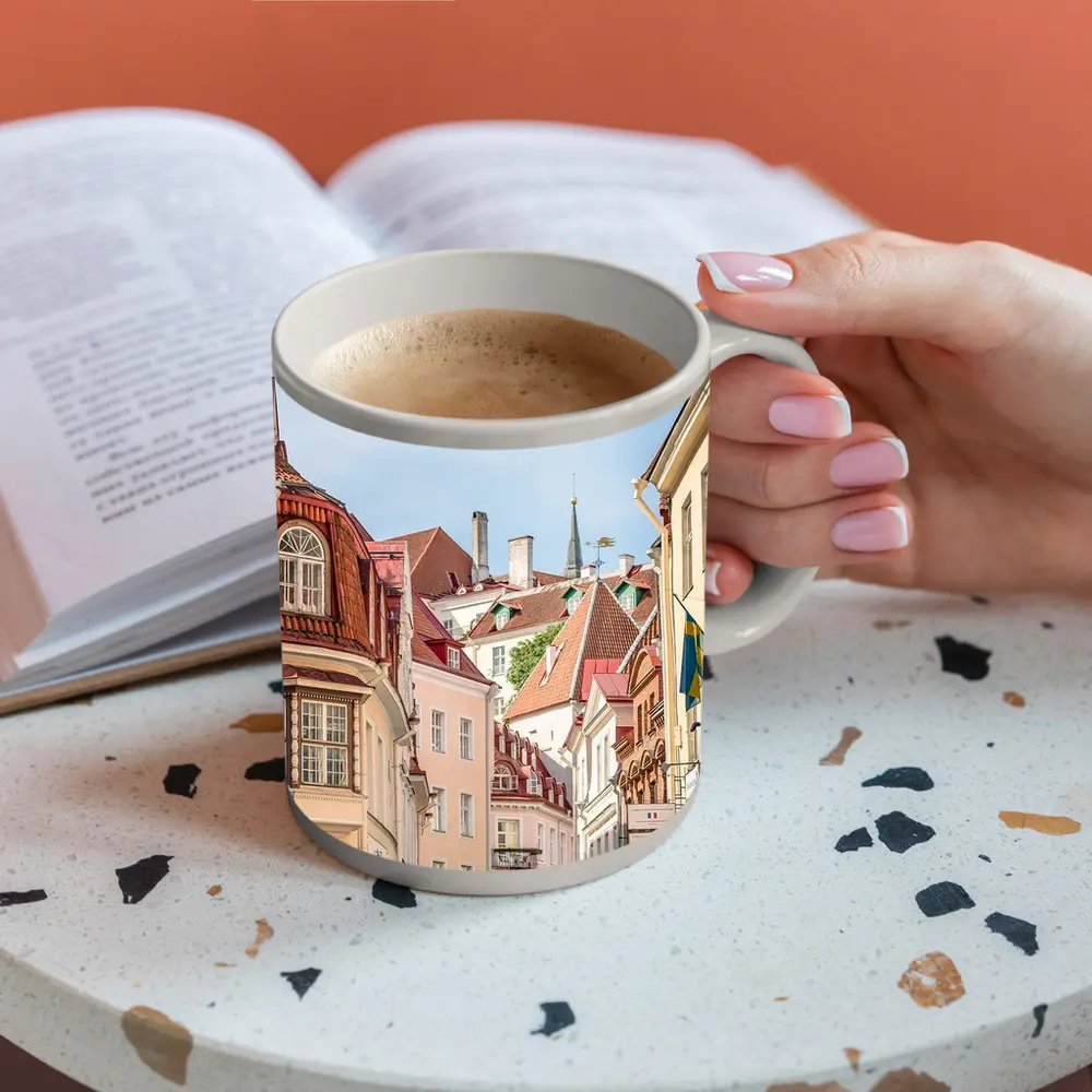 Tallinn Old Town Street Historic Buildings – Mugs