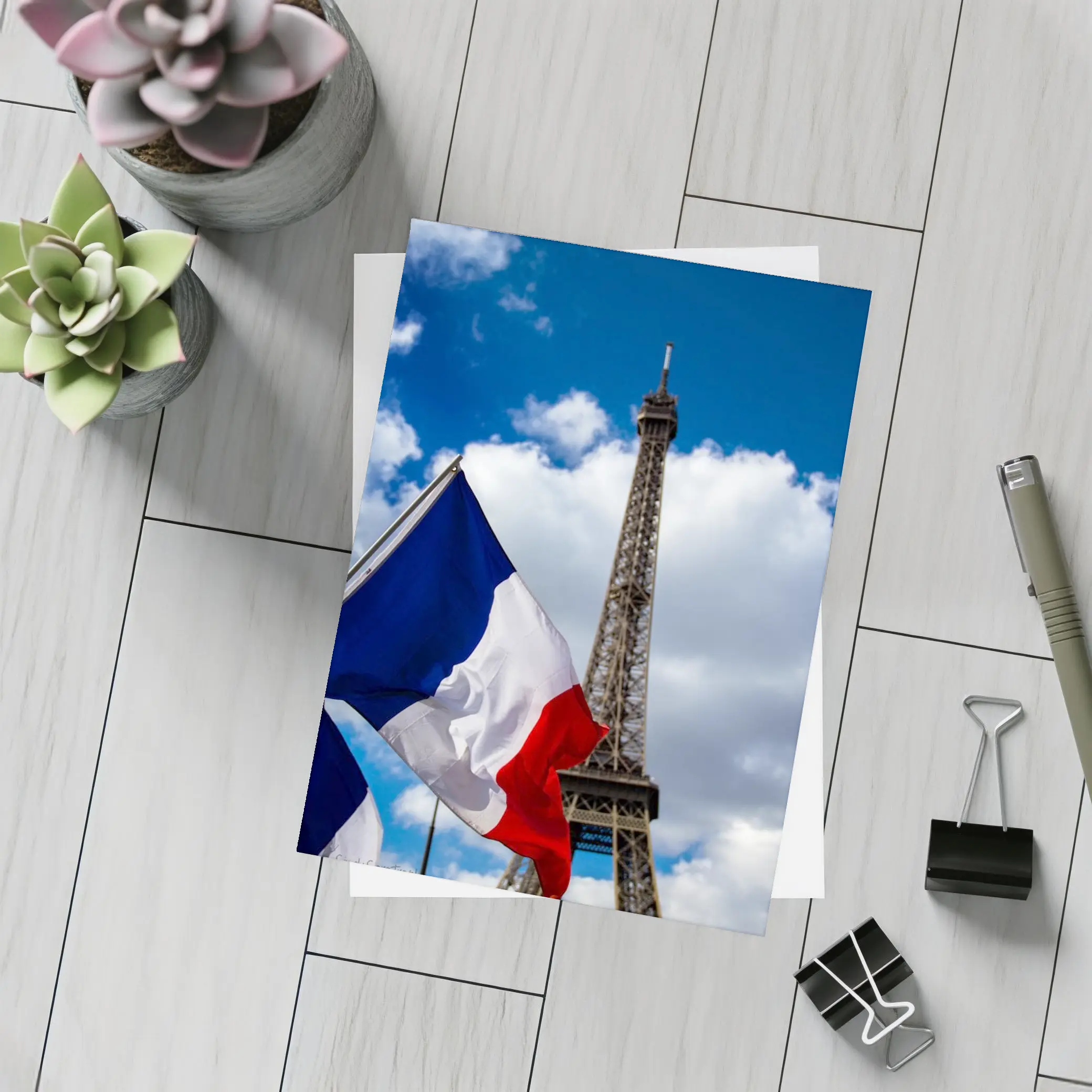 French Flag Eiffel Tower Paris Blue Sky – Postcards