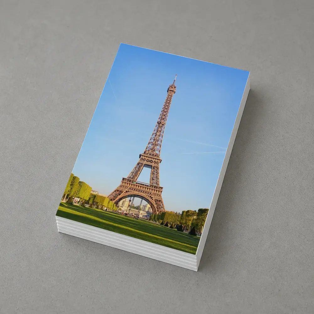 Eiffel Tower Paris Blue Sky Green Gardens – Postcards