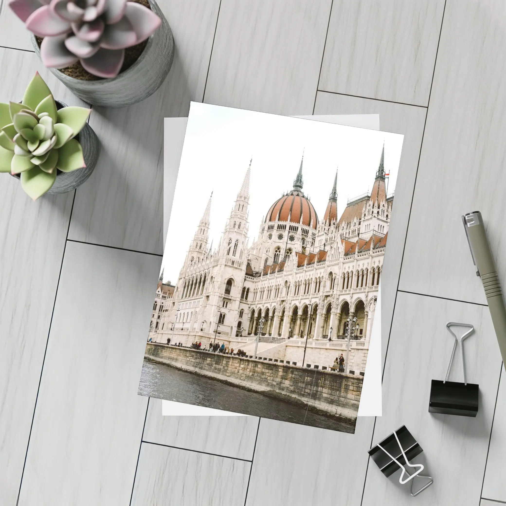 Hungarian Parliament Building Budapest Riverside View – Postcards