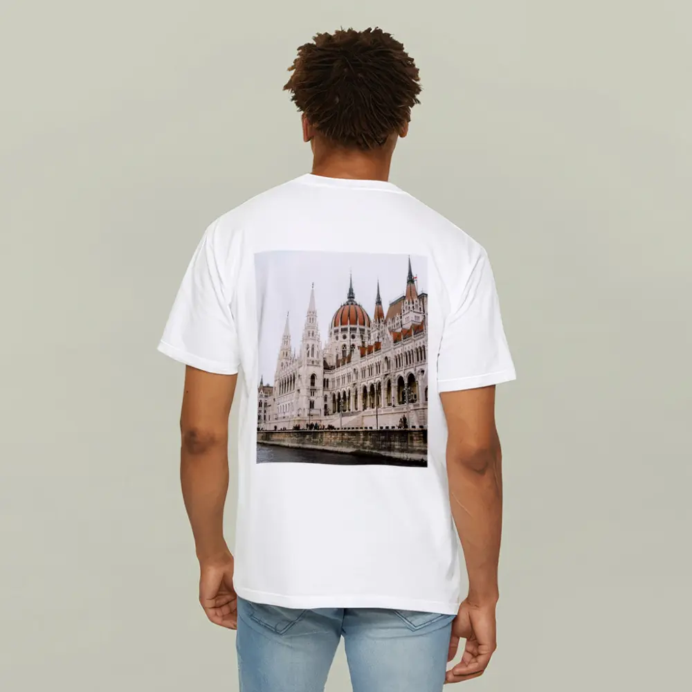 Hungarian Parliament Building Budapest Riverside View – T-Shirts