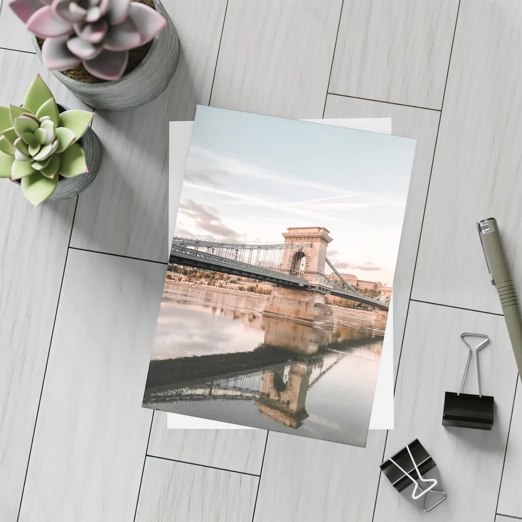 Budapest Chain Bridge Danube River Sunset – Postcards