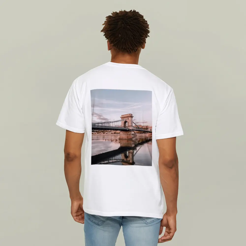 Budapest Chain Bridge Danube River Sunset – T-Shirts