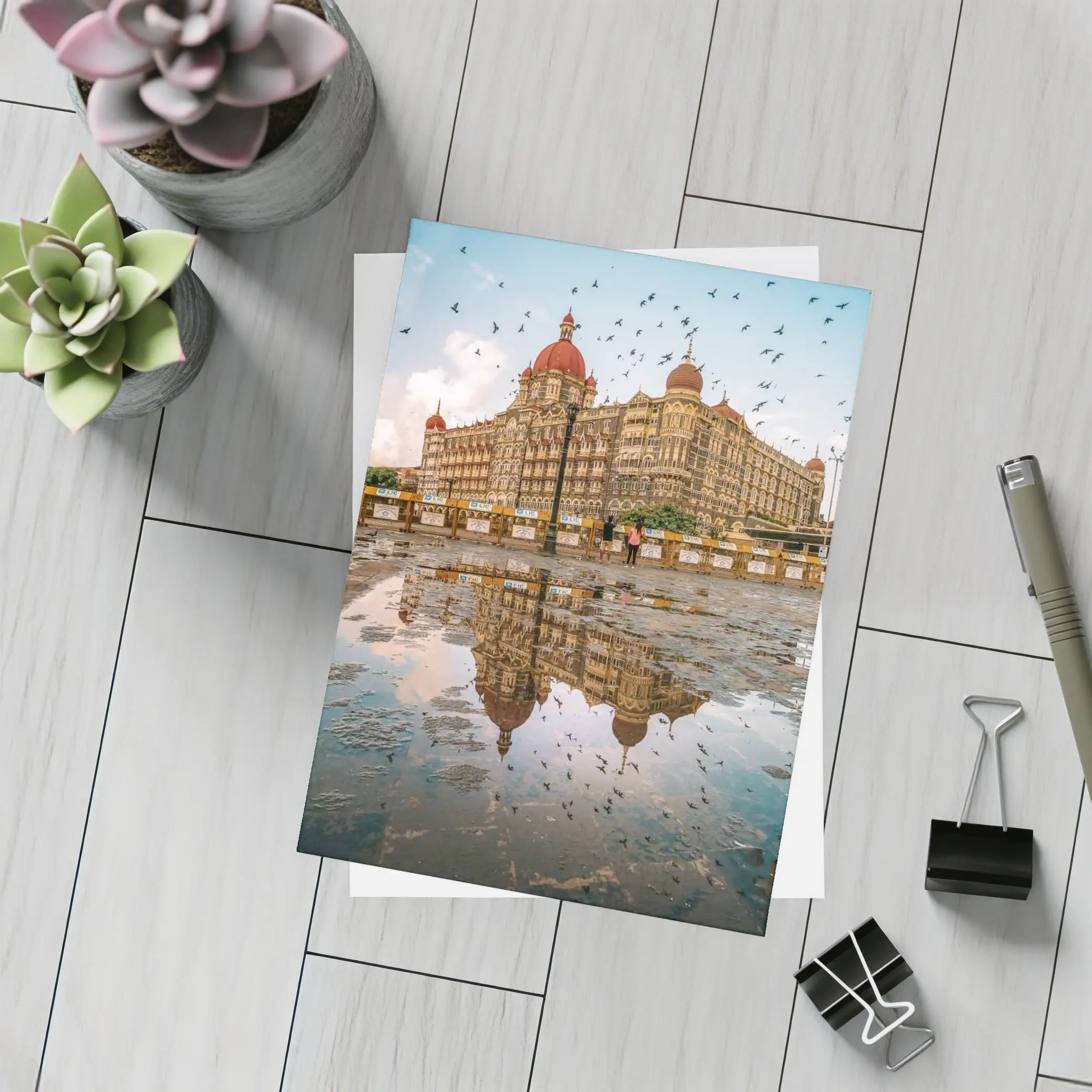 Taj Mahal Palace Hotel Mumbai Reflection Birds – Postcards