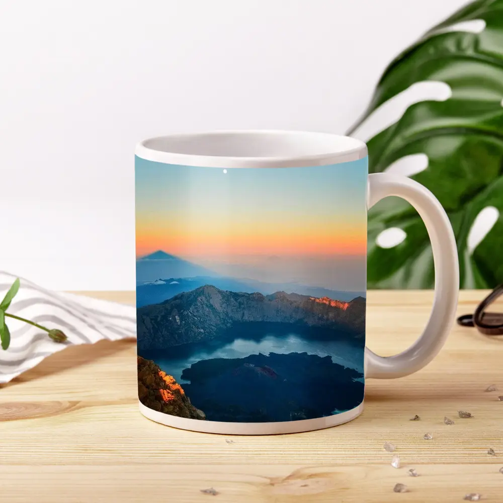 Rinjani Volcano Crater Lake Sunrise View – Mugs