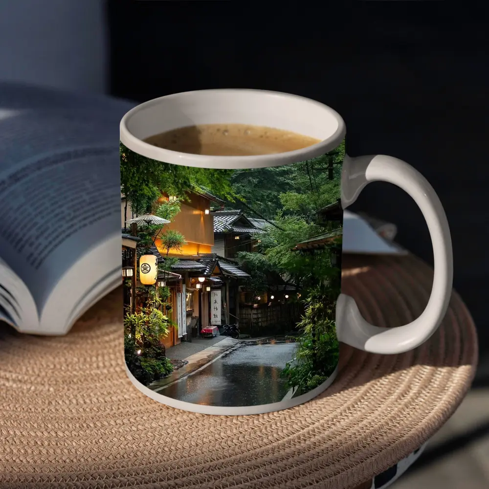 Rainy Kyoto Street Traditional Japanese Lanterns – Mugs