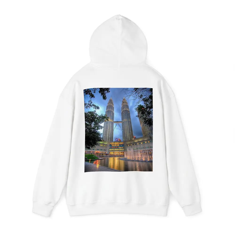 Petronas Twin Towers Kuala Lumpur Night Fountains – Hoodies