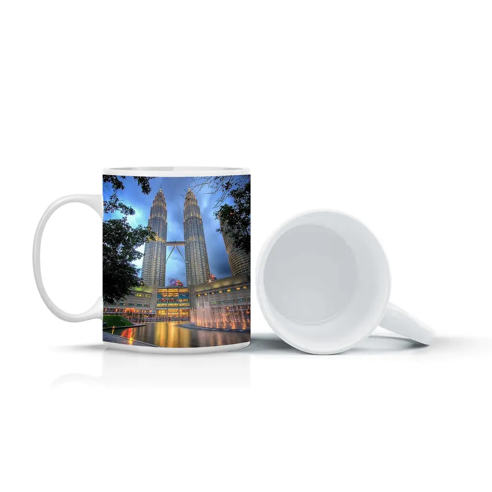 Petronas Twin Towers Kuala Lumpur Night Fountains – Mugs