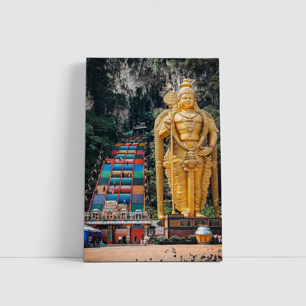 Lord Murugan Golden Statue Batu Caves Malaysia – Wall Art