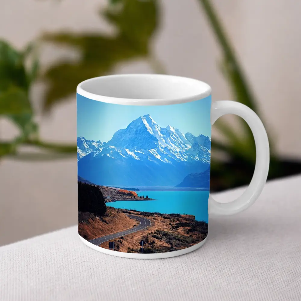 Winding Road Mount Cook New Zealand – Mugs