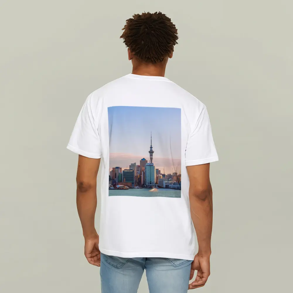 Auckland Sky Tower Cityscape at Sunset – T-Shirts