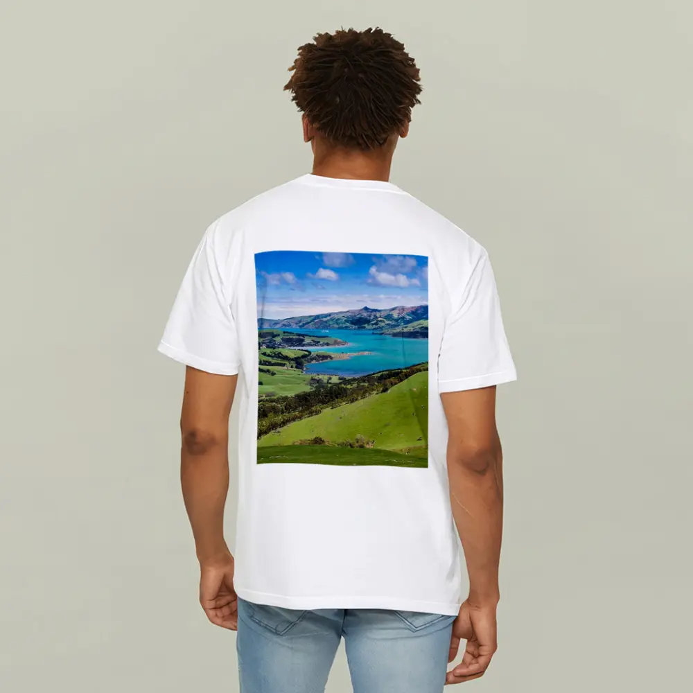 New Zealand Green Hills Turquoise Bay Landscape – T-Shirts