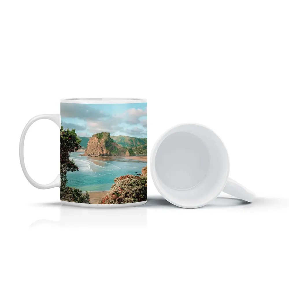 Piha Beach Lion Rock New Zealand Coast – Mugs