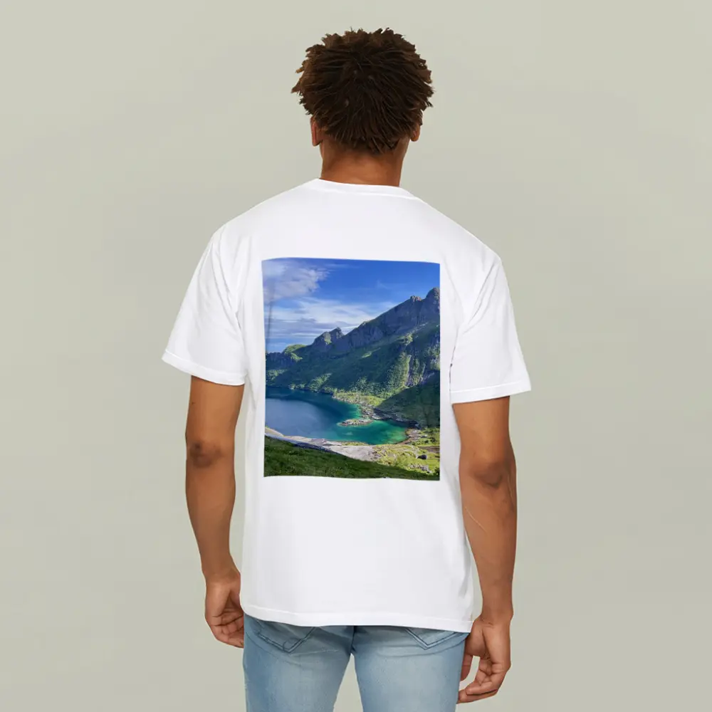 Norwegian Fjord Turquoise Lake Mountain Landscape – T-Shirts