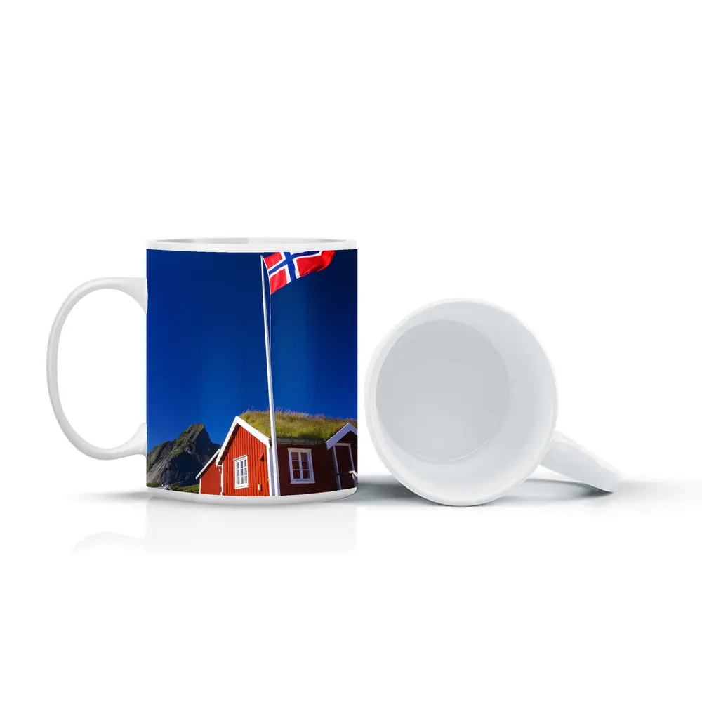Norwegian Flag Red Cabins Lofoten Mountains – Mugs