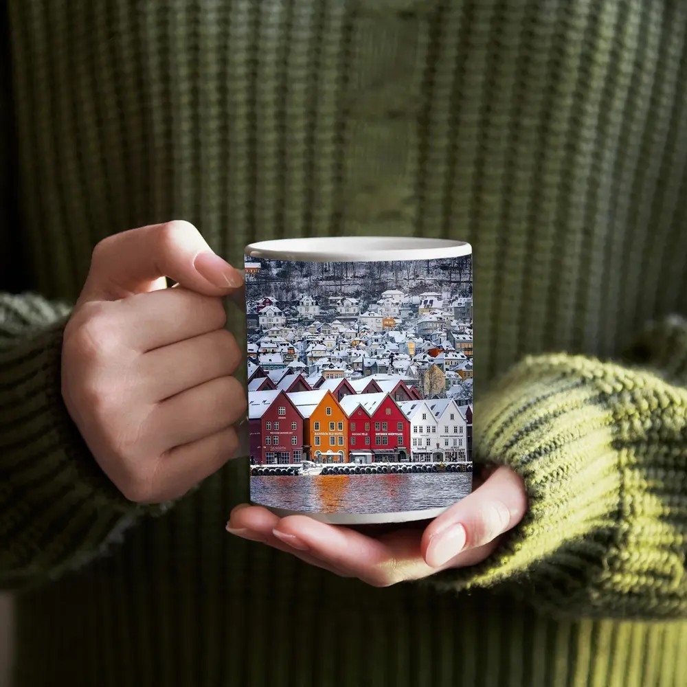 Bergen Bryggen Wharf Snow Winter Norway – Mugs