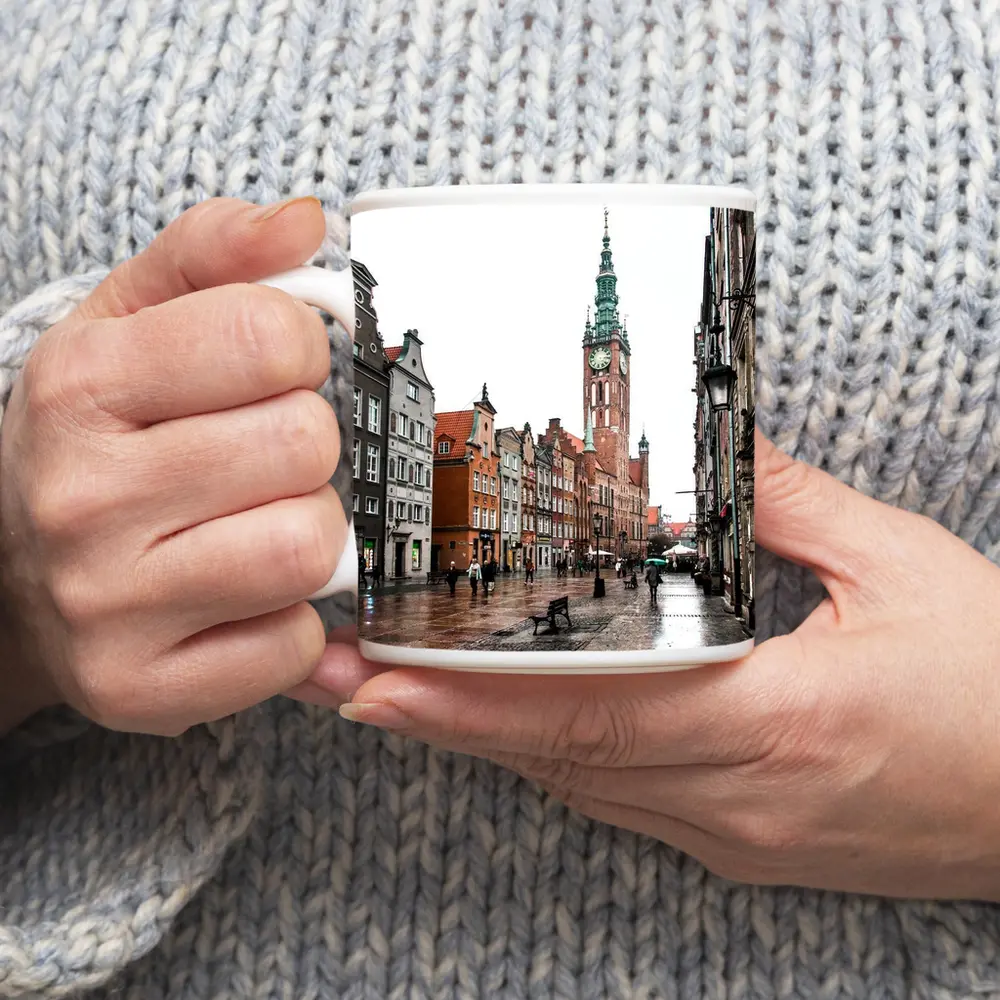 Gdansk Old Town Rainy Street Poland – Mugs